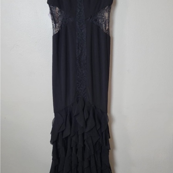 Fame and Partners Abby Gown Draped Tiered Black Spaghetti Strap Maxi Dress Lace - Picture 8 of 9